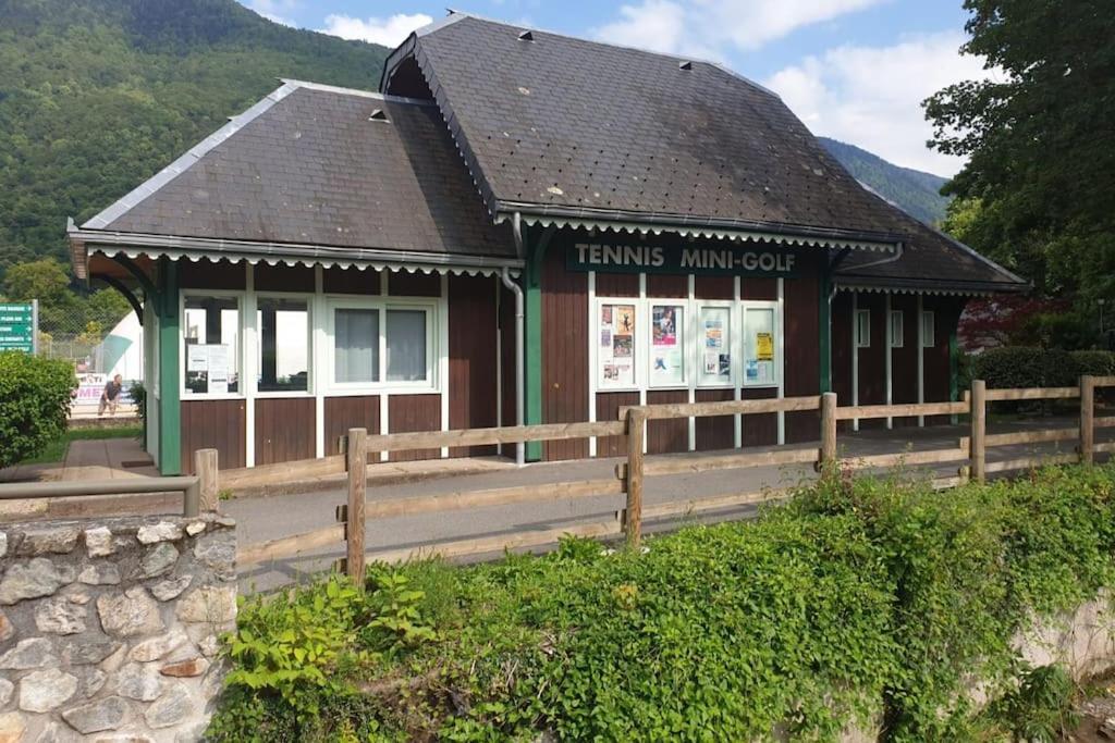 Grand T2 Calme Et Cosy Au « Pyrenees Palace » Bagneres-de-Luchon Exterior photo